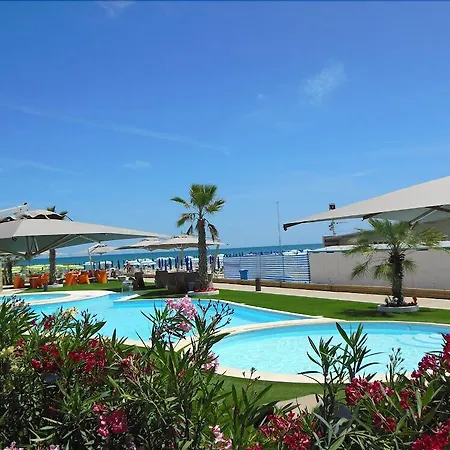 Astor Hotel Alba Adriatica