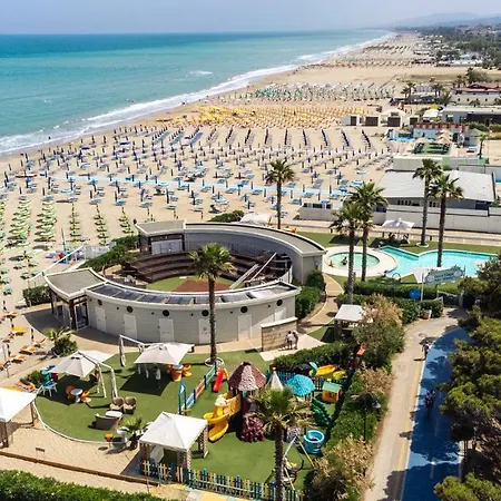 Astor Hotel Alba Adriatica