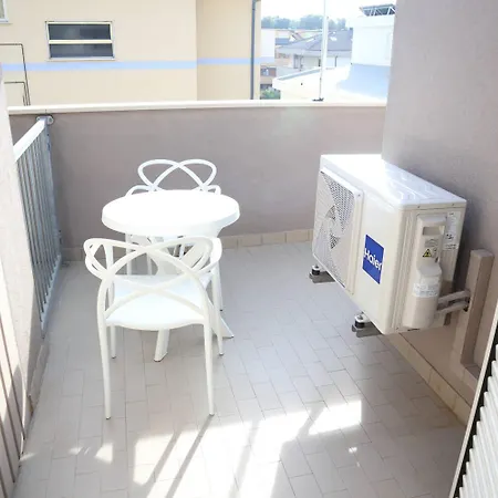 Astor 3*
