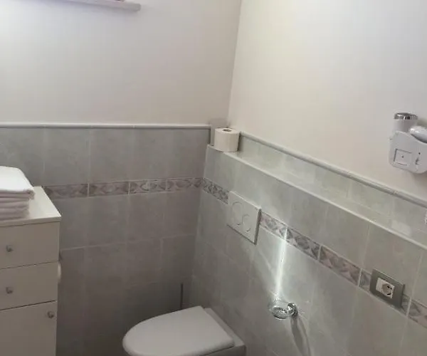 Astor ألبا أدرياتيكا