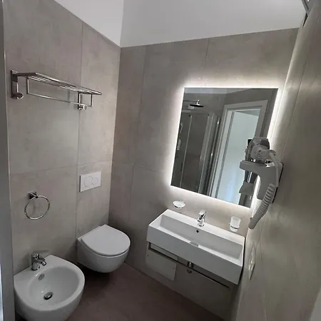 Astor Otel Alba Adriatica