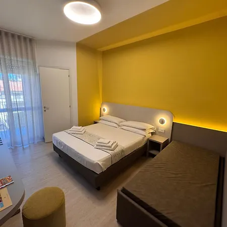 Hotel Astor 3*