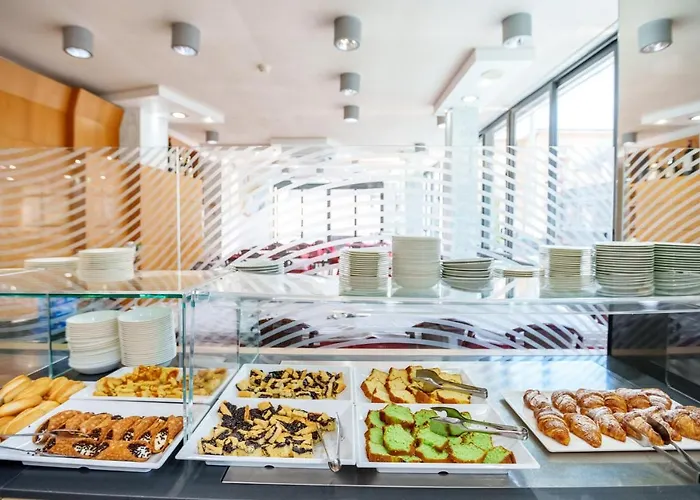 Astor Hotel Alba Adriatica